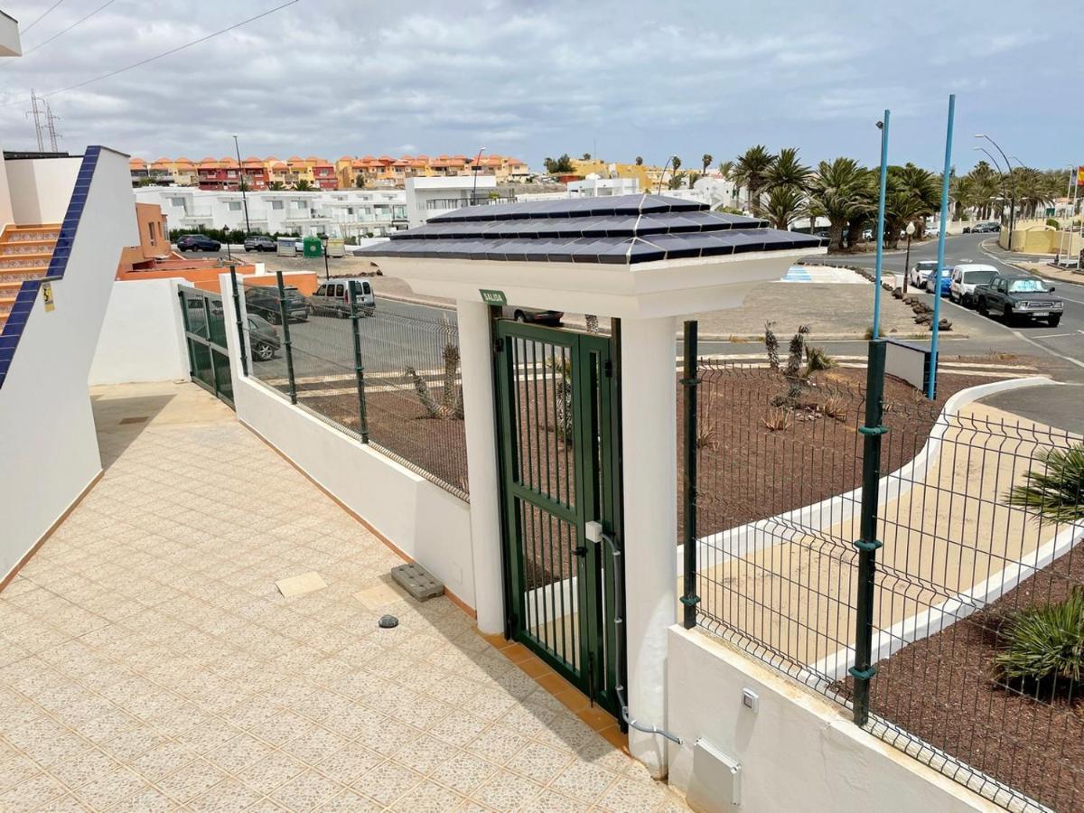 Apartamento Vilem & Piscina, Wi-Fi Costa Calma Exterior photo